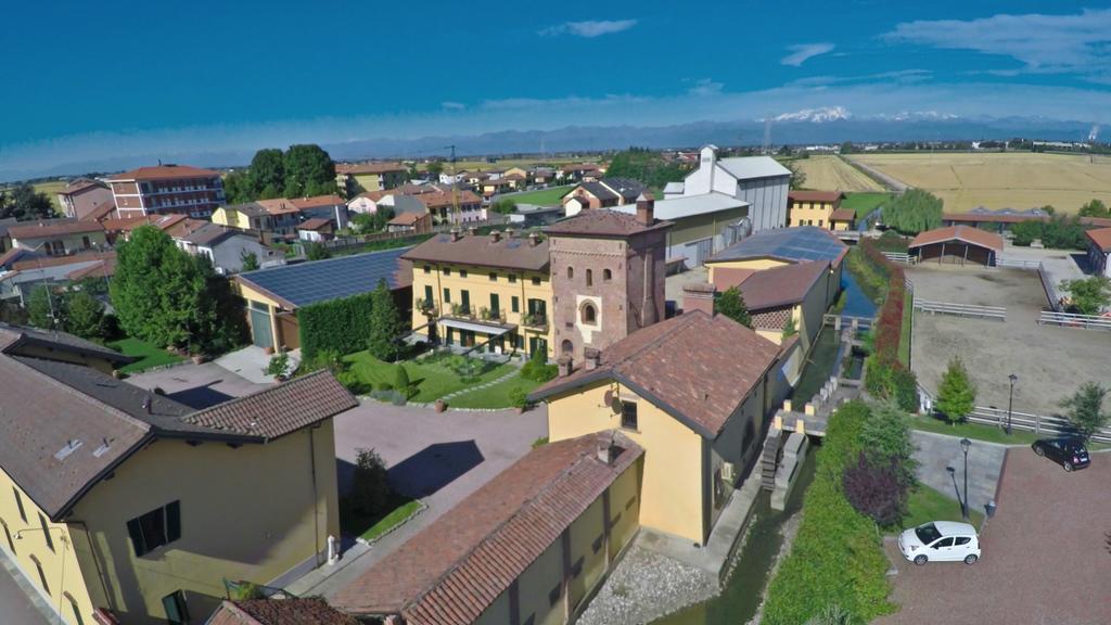 La Torre Dei Canonici Lumellogno エクステリア 写真